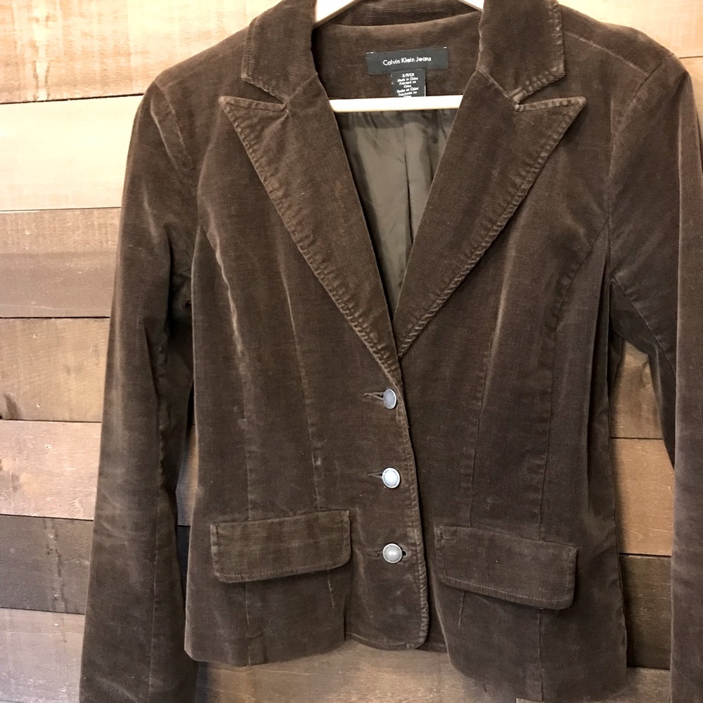 Calvin Klein corduroy blazer, rich chocolate color.          Size S